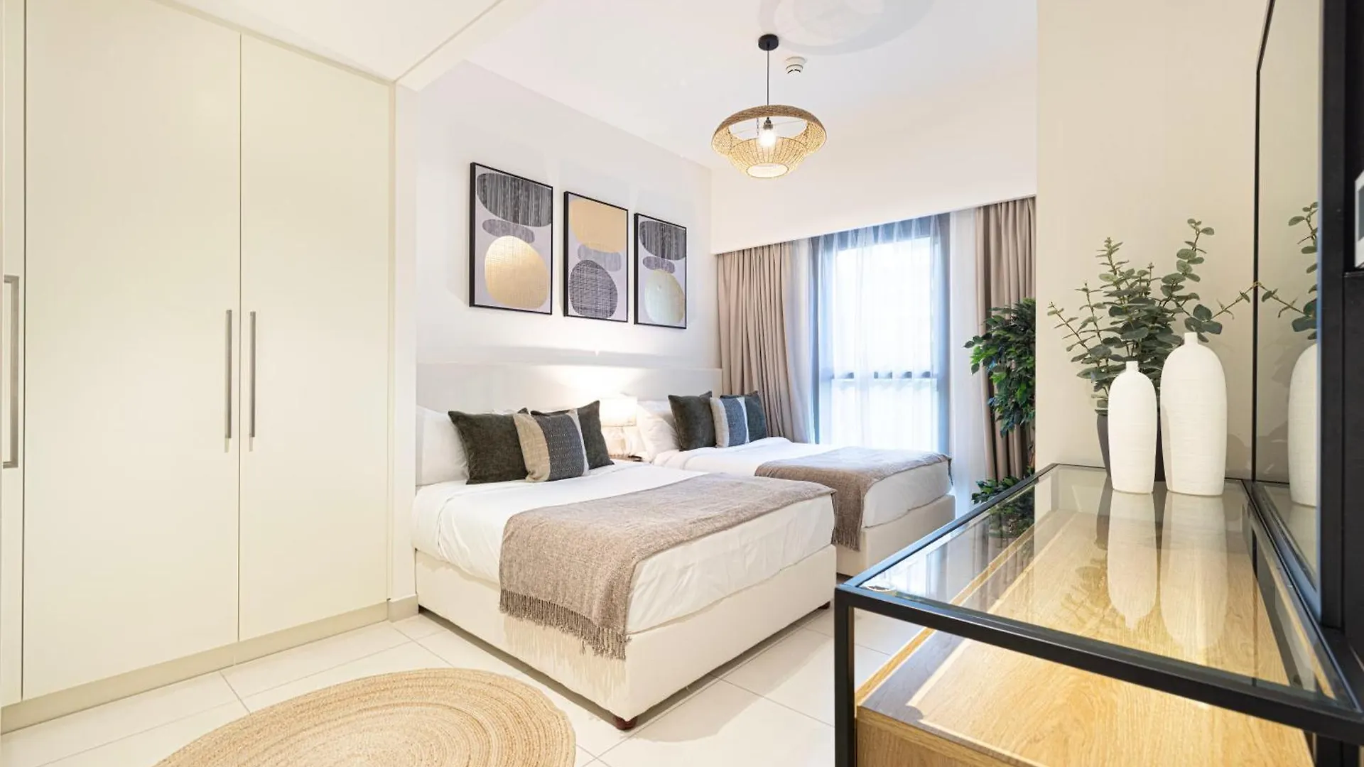 Apartment Burj Crown - First Class Boulevard View, 9 Min Walk Dubai Mall